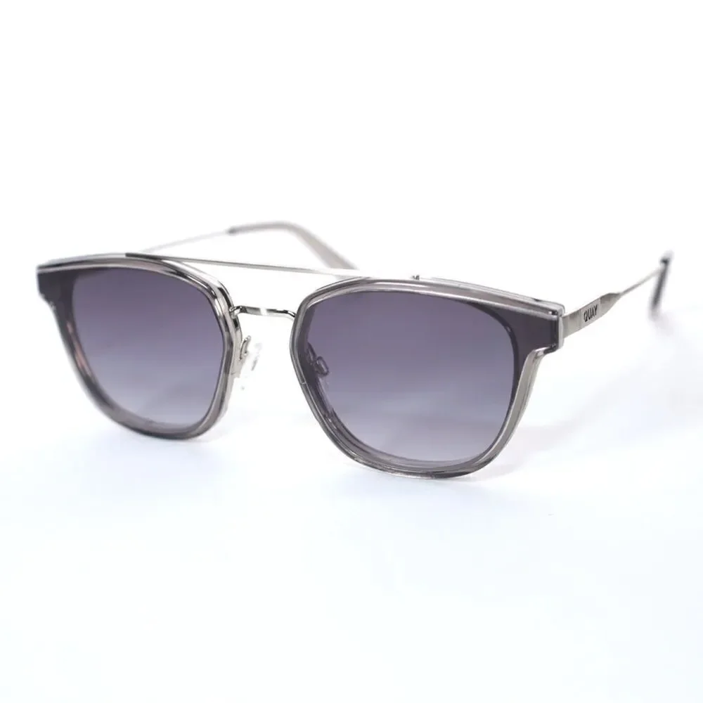 ⭐️ Quay Australia GETAWAY Metal Round Sunglasses - Grey/Smoke